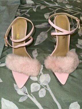 Fashion Nova Blush Pink Pointed Toe Faux Fur Ankle Strap Heels